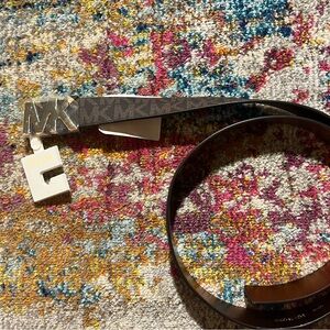 Micheal Kors brown belt